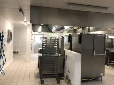 Réalisation Alma Consulting : Cuisine centrale de Sainte-Geneviève-des-Bois (91)